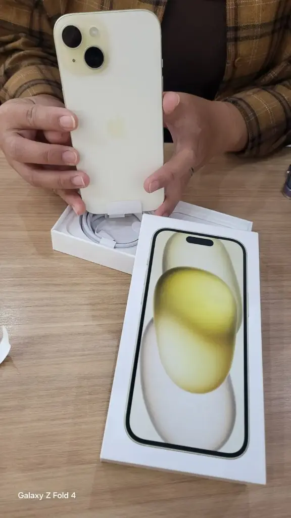 Original California Iphone 15 128 Gb